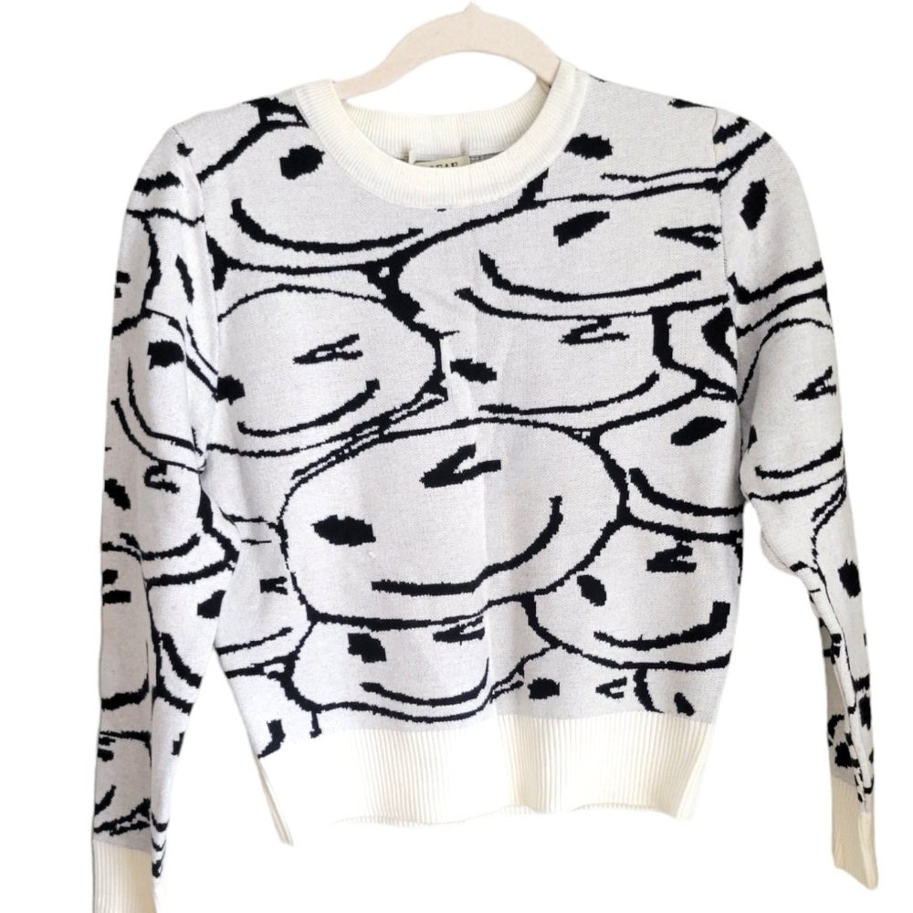 Smiley Emoji Sweater  ( Black& White Print) Red Leaf Size L Petite